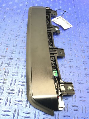 2017-2020 Genesis G80 Center High Mount Stop Light - Rear (Used OEM)