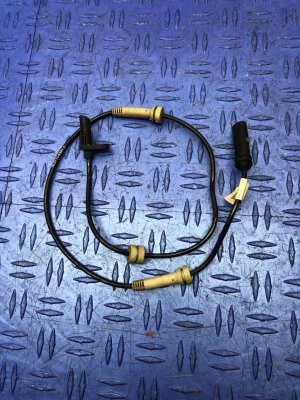 2017-2020 BMW 528i ABS Wheel Speed Sensor - Front (Used OEM)