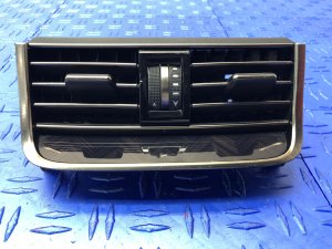 2018-2020 Lexus LS500 Center Console Air Vent - Rear (Used OEM)