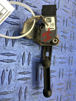 2017-2021 Volvo V90 Suspension Ride Height Level Sensor - Front, Right (Passenger) (Used OEM)