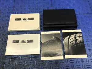 2020 Lincoln Aviator Black Owners Manual Booklet and Case (Used OEM)