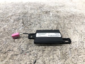 2019-2024 Ram 1500 Classic Keyless Entry Antenna Control Module (Used OEM)