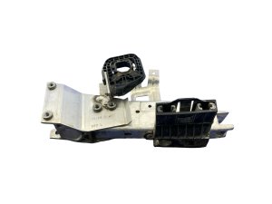 2021-2025 BMW M4 Air Duct Impact Bar Support Mount Bracket - Front (Used OEM)