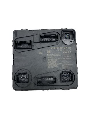 2019-2021 Porsche Cayenne Comfort Body Control Module - Rear (Used OEM)