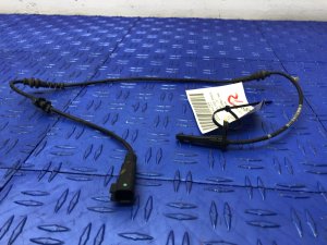 2016-2020 Cadillac CT6 ABS Wheel Speed Sensor - Front (Used OEM)