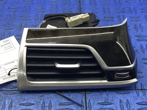 2016-2022 BMW 740i A/C Air Vent Grille Trim Molding - Front (Used OEM)