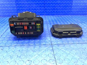 2015-2021 Mercedes-Benz C280 Engine Fuse Junction Relay Box (Used OEM)