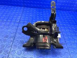 2020-2023 Toyota Highlander Engine Mount - Front (Used OEM)