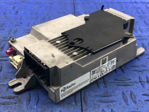 2019-2022 BMW 530i HD Radio Receiver Control Module - Front (Used OEM)