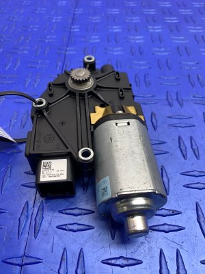 2015-2024 Ford Edge Sunroof Glass or Sunshade Motor (Used OEM)