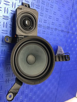 2014-2020 Jaguar F-Type Subwoofer Speaker - Rear (Used OEM)