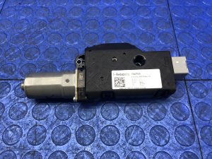 2019-2024 BMW M850i xDrive Sunroof Motor - Front (Used OEM)
