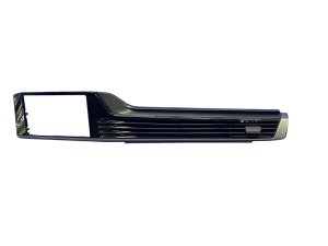 2025 Toyota Camry Black Center Console Air Vent Trim Panel - Front (Used OEM)