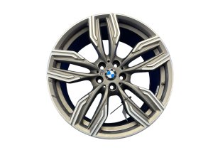2018-2020 BMW 740i Silver 20x10 10-Grooved Spoke Rear Alloy Wheel (Used OEM)