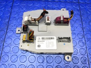 2015 Mercedes-Benz S500 Rear Signal Acquisition and Actuation Module - Front (Used OEM)