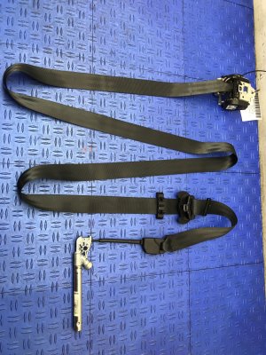 2014-2017 Maserati Quattroporte Black Seat Belt Assembly with Pretensioner - Front, Right (Passenger) (Used OEM)