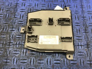 2017-2018 Mercedes-Benz E500 Signal Activation Module (SAM) (Used OEM)