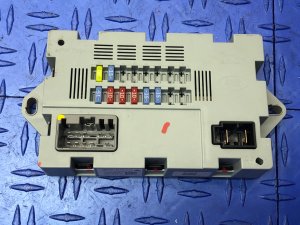 2010-2023 Jaguar XJ Trunk Cabin Fuse Junction Box - Rear (Used OEM)