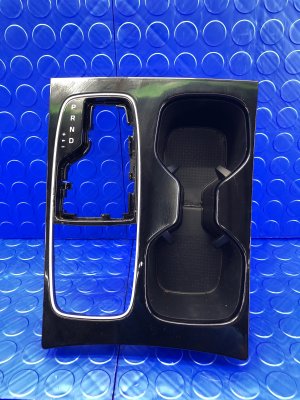 2022-2025 Hyundai Tucson Center Console Cup Holder Assembly (Used OEM)