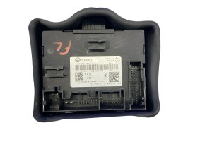 2017-2018 Audi A6 Door Control Module - Front (Used OEM)