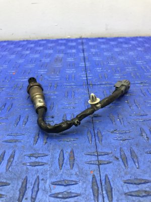 2017 Genesis G80 Upper Upstream Oxygen Sensor - Front (Used OEM)