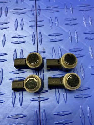2009-2014 Lincoln Navigator Black Park Assist Sensor Set - Front (Used OEM)