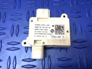 2020-2025 Hyundai Sonata Seat Occupant Detection Control Module - Front (Used OEM)