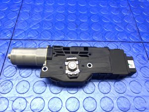 2017-2023 Mercedes-Benz E500 Sunroof Glass Motor - Front (Used OEM)