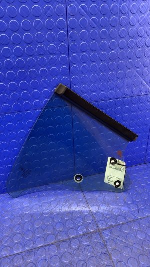 2008-2014 Ferrari California Convertible Rear Quarter Glass (Used OEM)