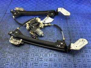 2014-2022 Maserati Quattroporte Door Window Regulator with Motor - Rear, Right (Passenger) (Used OEM)