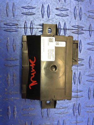 2017-2020 BMW 540i Interior Light Control Module (Used OEM)