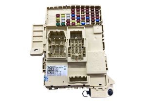 2021-2023 Hyundai Elantra Cabin Fuse Relay Junction Block (Used OEM)