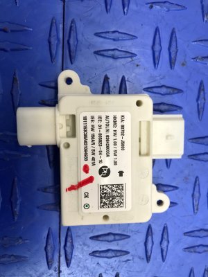2018-2023 Kia Stinger Seat Occupant Control Module - Front, Right (Passenger) (Used OEM)