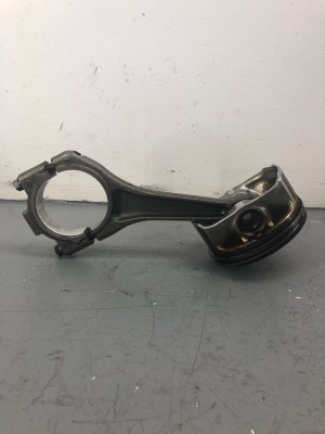 2010-2019 Jaguar XJ Engine Piston and Connecting Rod Assembly (Used OEM)