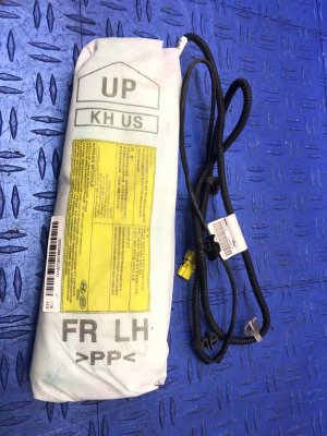 2015-2017 Kia K900 Seat Air Bag - Front, Left (Driver) (Used OEM)