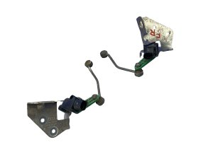 2008-2015 Audi R8 Height Level Sensor Bracket Set - Front (Used OEM)