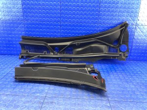 2023-2025 Nissan Z Windshield Wiper Cowl Vent Trim Panel (Used OEM)