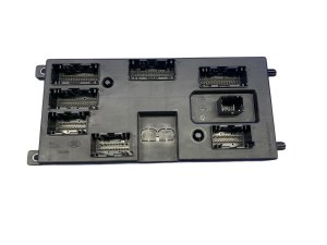 2017-2023 Jaguar XF Body Fuse Relay Control Module (Used OEM)