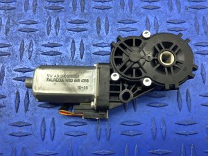 2009-2016 Audi A4 Seat Recline Motor - Front (Used OEM)