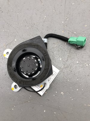 2018-2024 Honda Odyssey Upper Seat Cushion Ventilation Blower Motor - Front (Used OEM)