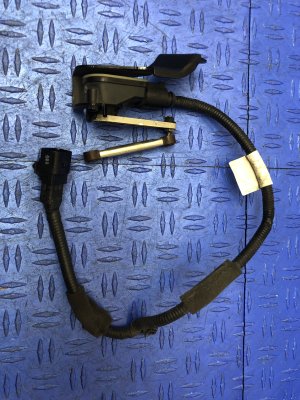 2020-2022 Genesis G90 Suspension Ride Height and Headlamp Level Sensor - Rear, Left (Driver) (Used OEM)