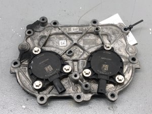 2016-2023 Mercedes-Benz C300 Cylinder Head Upper Timing Cover (Used OEM)