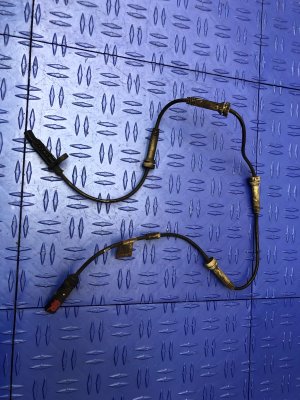 2017-2023 BMW 528i ABS Wheel Speed Sensor - Rear (Used OEM)