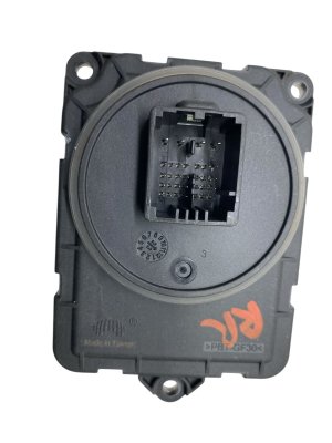 2025 Chevrolet Equinox LED Tail Lamp Control Module - Rear (Used OEM)