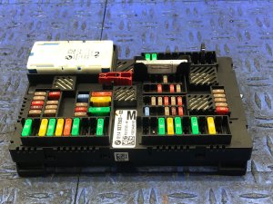 2016-2019 BMW 750i Trunk Mounted Cabin Fuse and Relay Control Module - Rear (Used OEM)