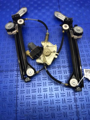 2014-2022 Maserati Quattroporte Door Power Window Regulator and Motor Assembly - Rear, Right (Passenger) (Used OEM)