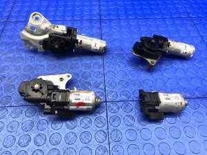 2014-2020 BMW i8 Seat Motor Set of 4 - Front (Used OEM)