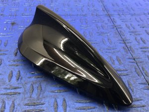 2016-2019 BMW 750i Black Sharkfin Roof Antenna (Used OEM)