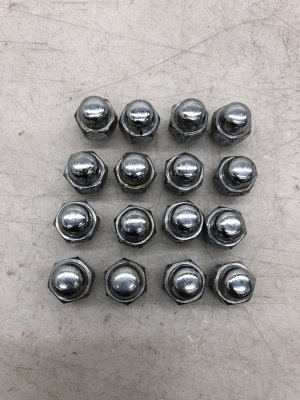 2020-2025 Kia Telluride Chrome Set of 16 Chrome Lug Nuts (Used OEM)