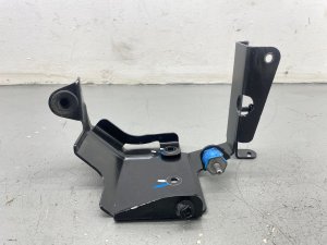 2020-2023 McLaren GT Misc Support Bracket - Front (Used OEM)